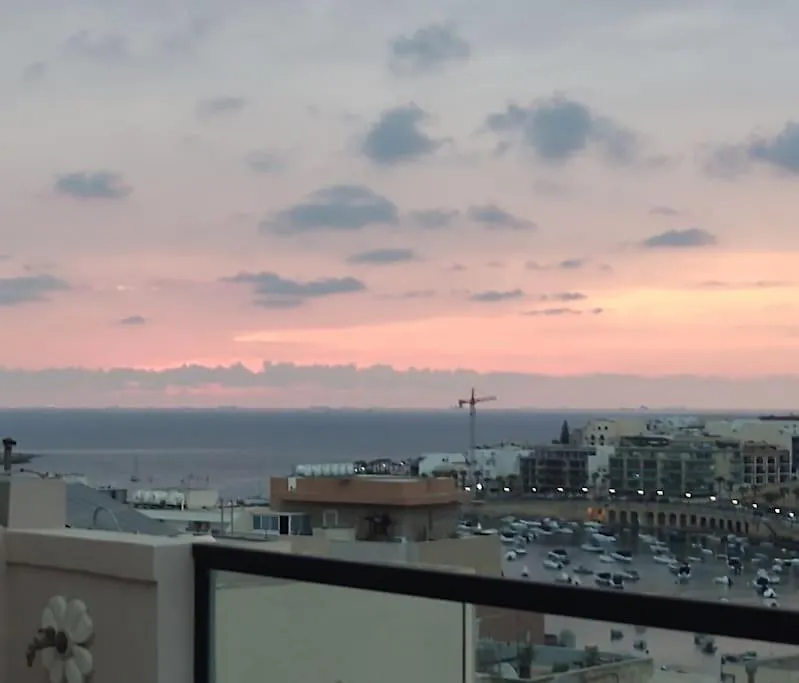 Sea View Penthouse Apartment Marsaskala