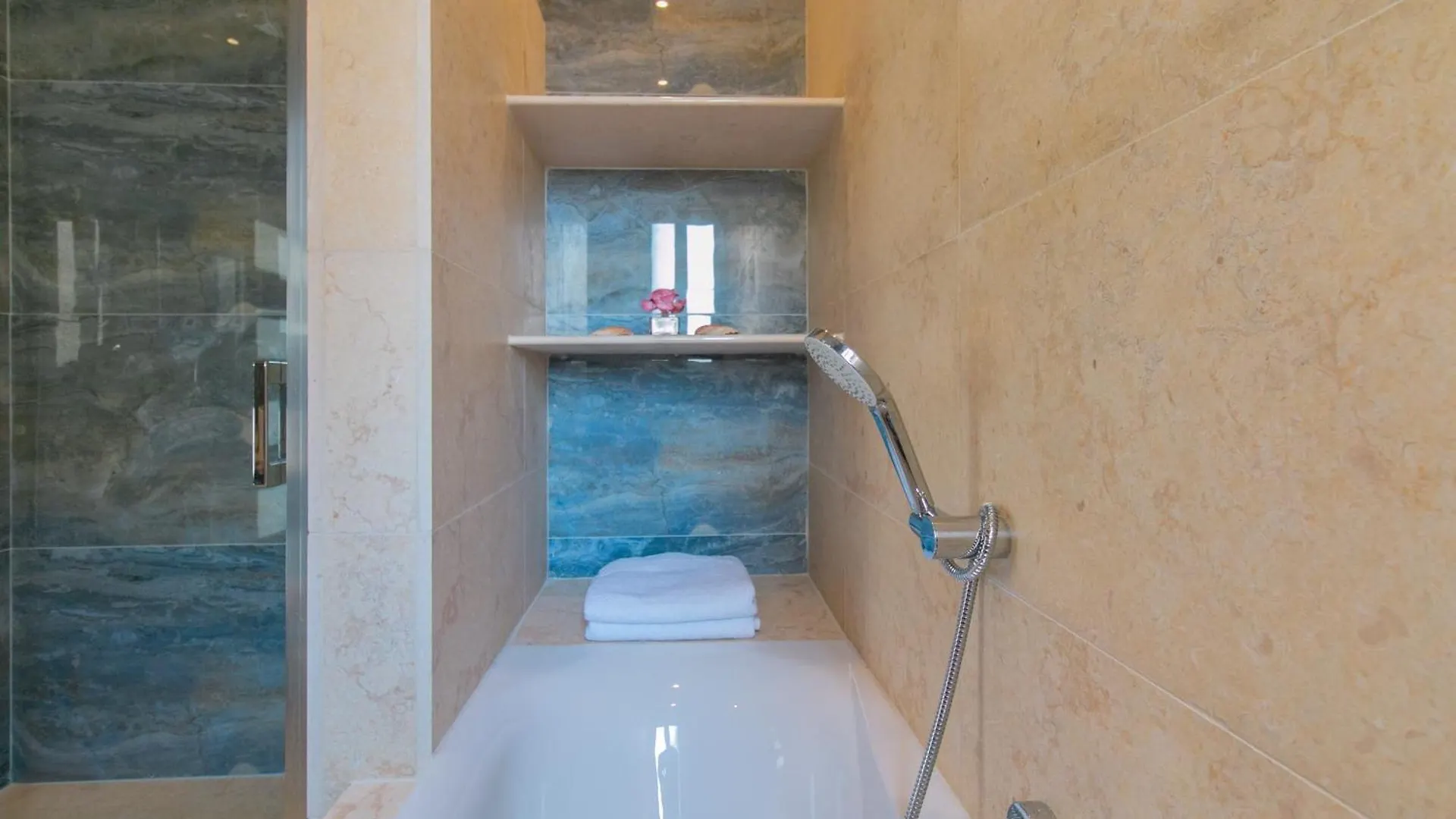Sea View Penthouse Apartment Marsaskala